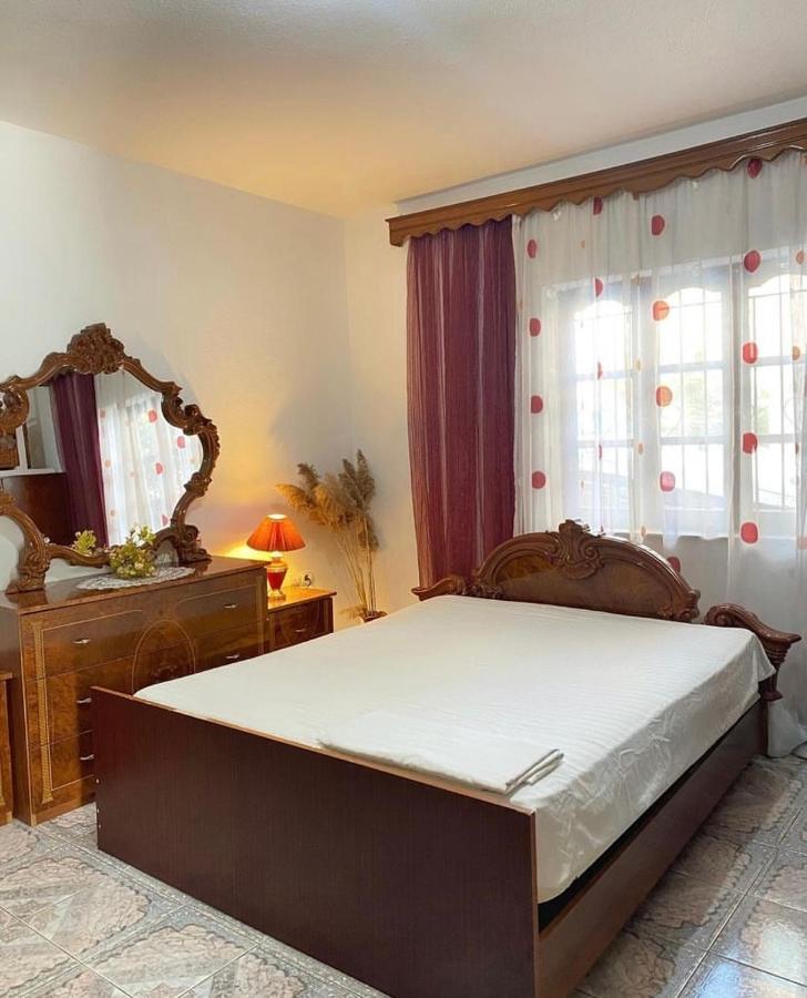 Roeli'S Guest House Pogradec Ngoại thất bức ảnh